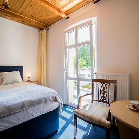 Narcyz Privatunterkunft Międzywodzie